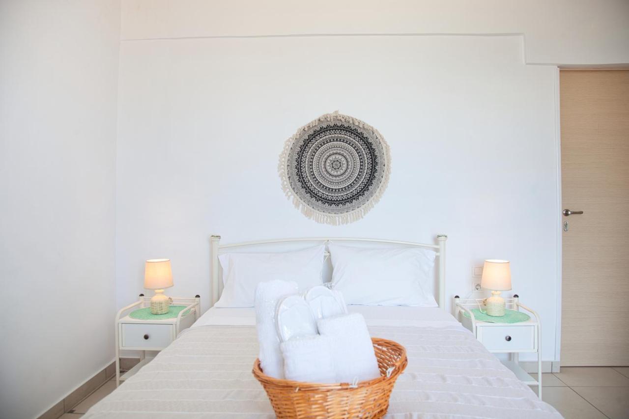 Larissa Hotel Skála Екстериор снимка