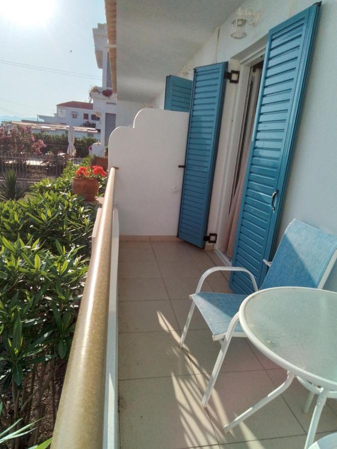 Larissa Hotel Skála Екстериор снимка