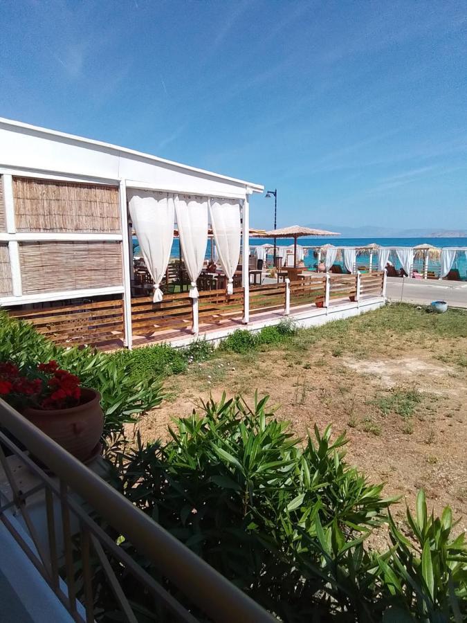 Larissa Hotel Skála Екстериор снимка