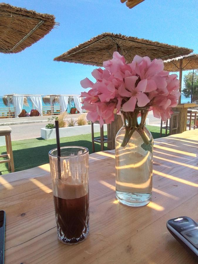 Larissa Hotel Skála Екстериор снимка
